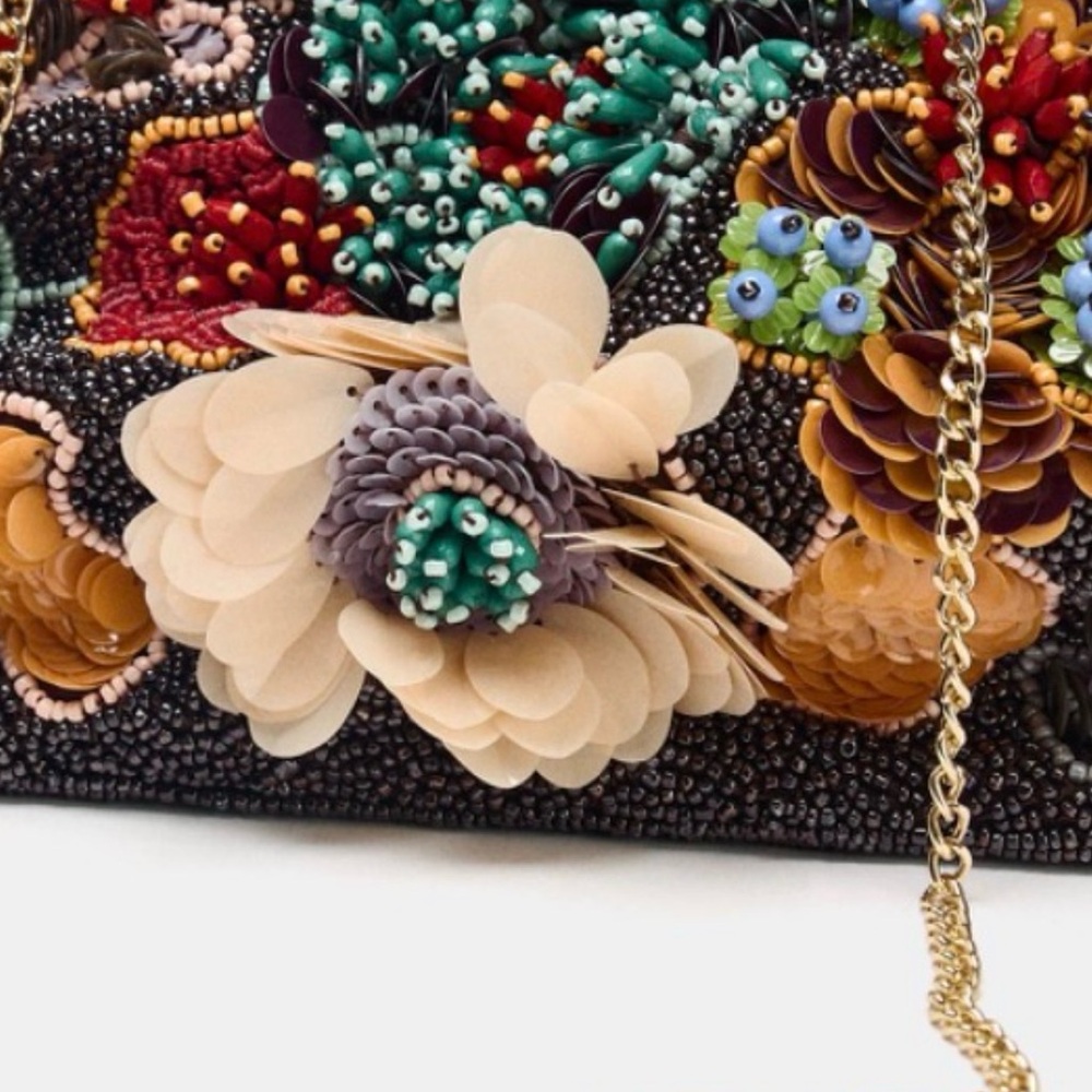 Zara adorable Beaded Chain Shoulder Bag Purse in Multicolor flower detail NEW - Picture 8 of 17